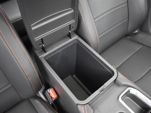 New 2025 Nissan Sentra SR w/ SR Premium Package image 22