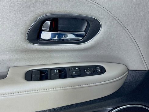 Used 2019 Honda HR-V EX-L image 23
