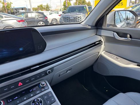 Used 2025 Hyundai Palisade SEL AWD/4WD image 34