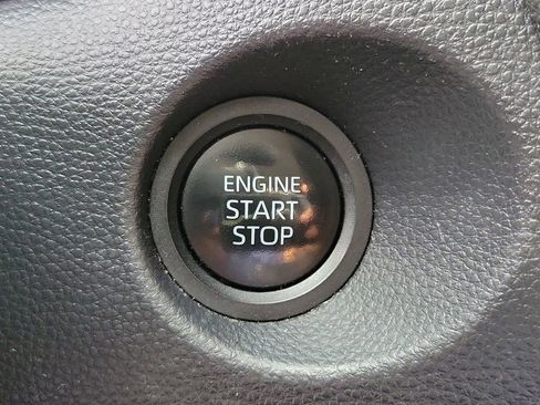 Used 2024 Toyota Corolla Cross XLE w/ Convenience Package image 32