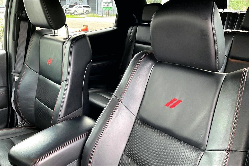 Used 2025 Dodge Durango R/T AWD/4WD image 21