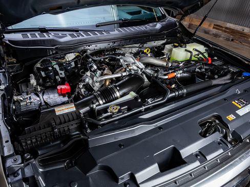 Used 2026 Ford F450 King Ranch w/ Chrome Package image 40