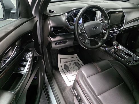 Used 2023 Chevrolet Traverse RS AWD/4WD image 6