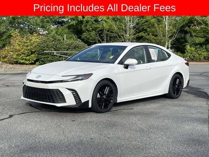 Used 2025 Toyota Camry SE