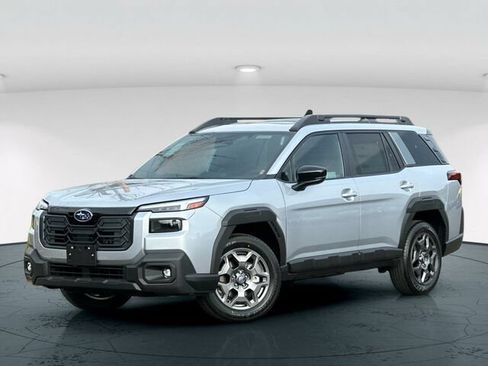 Certified 2026 Subaru Outback Premium AWD/4WD image 2
