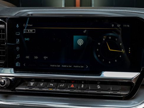 Used 2024 Chevrolet Silverado 2500 High Country w/ High Country Premium Package AWD/4WD image 24