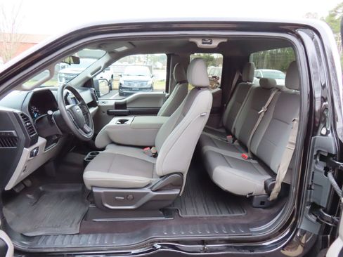 Used 2019 Ford F150 XL w/ XL Power Equipment Group image 16