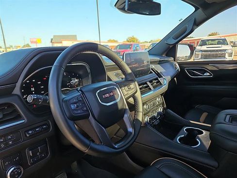 Used 2024 GMC Yukon AT4 w/ AT4 Premium Plus Package image 14