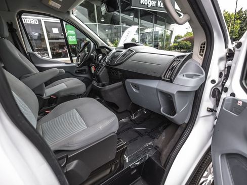 Used 2019 Ford Transit 350 XLT RWD image 19