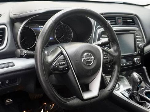 Used 2017 Nissan Maxima 3.5 SL FWD image 11