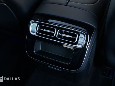 Used 2024 Mercedes-Benz S 63 AMG S image 41