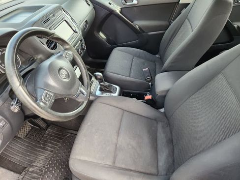 Used 2015 Volkswagen Tiguan SEL FWD image 11
