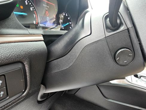 Used 2020 Ford Explorer Limited image 37