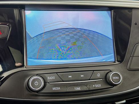 Used 2019 Buick Envision Essence AWD/4WD image 15