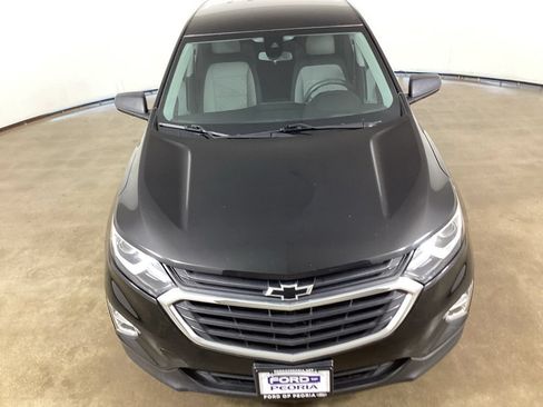 Used 2021 Chevrolet Equinox LS FWD image 4