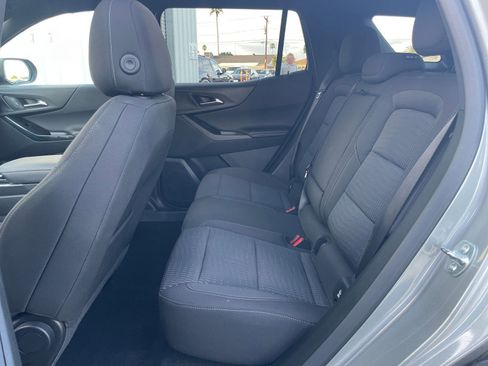 Used 2025 Chevrolet Equinox LT image 24