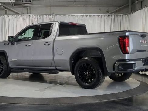 Used 2025 GMC Sierra 1500 Elevation AWD/4WD image 8