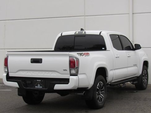 Certified 2023 Toyota Tacoma TRD Sport AWD/4WD image 6