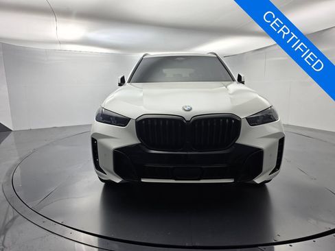 Used 2024 BMW X5 sDrive40i w/ Executive Package RWD image 2