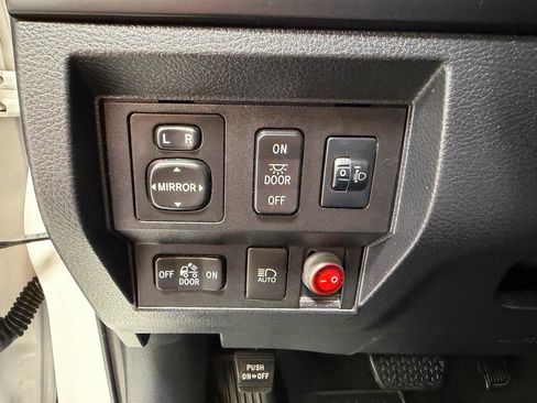 Used 2019 Toyota Tundra SR RWD image 14