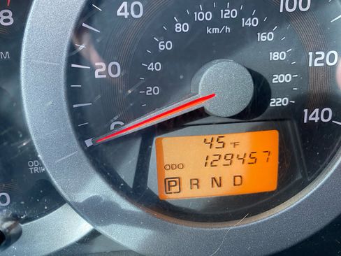 Used 2011 Toyota RAV4 Limited image 16