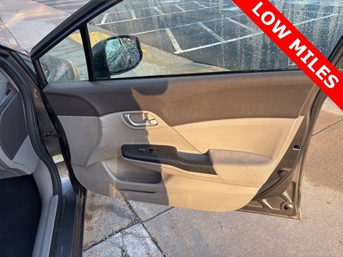 Used 2012 Honda Civic LX image 8