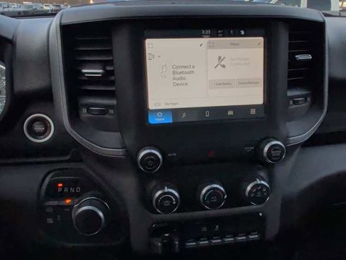 Used 2024 RAM 2500 Tradesman w/ Chrome Appearance Group image 9