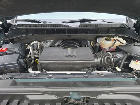 Certified 2025 Chevrolet Silverado 1500 LT AWD/4WD image 22