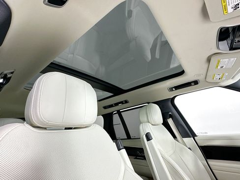 Certified 2024 Land Rover Range Rover SE AWD/4WD image 20