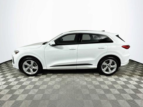Certified 2025 Audi Q5 Prestige AWD/4WD image 4