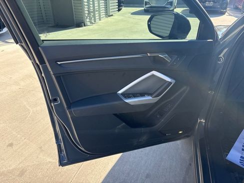 Used 2024 Audi Q3 2.0T Premium Plus image 10