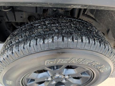 Used 2018 Jeep Wrangler Unlimited Sport image 33