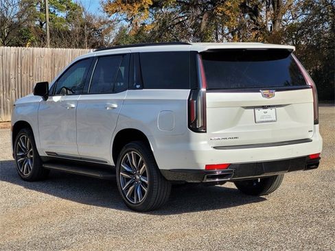 Used 2021 Cadillac Escalade Sport image 6