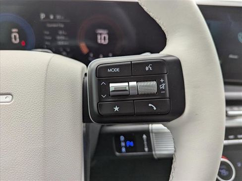 New 2026 Hyundai Santa Fe SEL FWD image 14