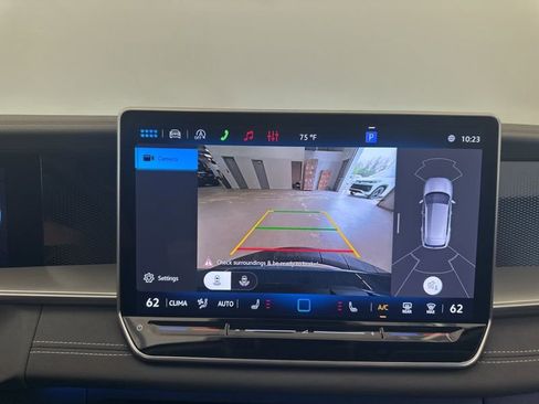 New 2026 Volkswagen Tiguan SE AWD/4WD image 14