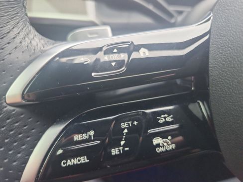 Used 2024 Mercedes-Benz GLC 300 GLC 300 GLC 300 4MATIC Coupe image 22