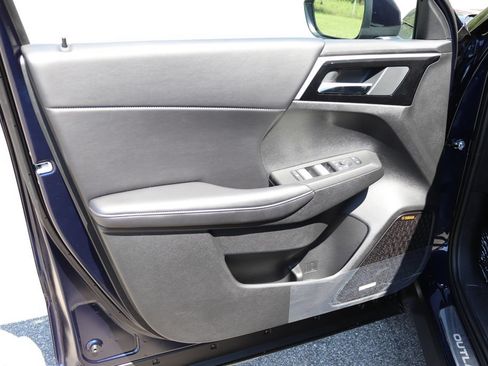 New 2026 Mitsubishi Outlander SE AWD/4WD image 6