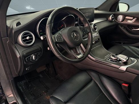 Certified 2017 Mercedes-Benz GLC 300 image 4