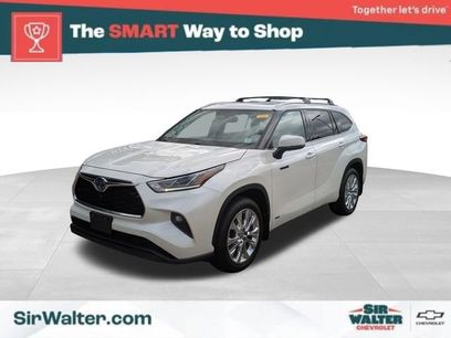 Used 2021 Toyota Highlander Limited
