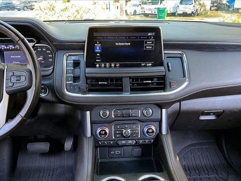 Used 2021 GMC Yukon SLT w/ SLT Luxury Plus Package image 9