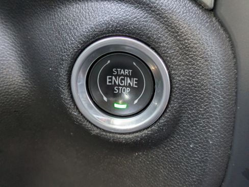 Used 2022 Chevrolet Silverado 1500 RST image 21