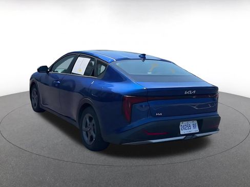 Used 2025 Kia K4 FWD image 11