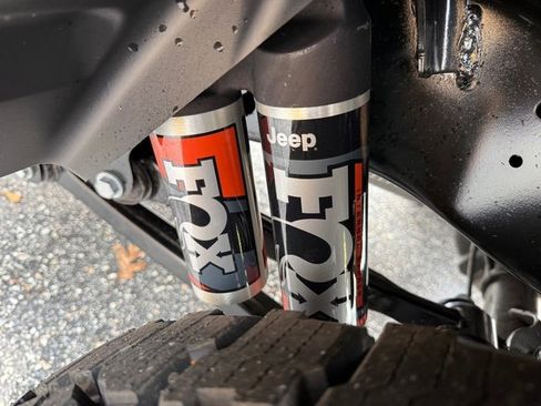 New 2026 Jeep Gladiator Mojave image 12