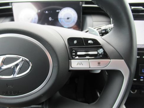 Used 2024 Hyundai Tucson Limited FWD image 27