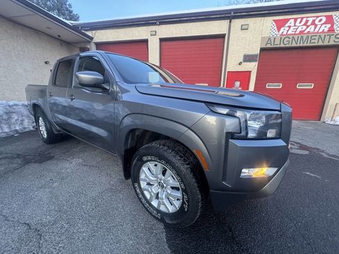 Used 2022 Nissan Frontier SV image 10