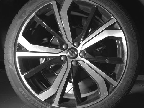 Certified 2023 Volvo XC60 B5 Ultimate w/ Protection Package Premier FWD image 27