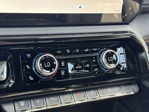 New 2026 GMC Sierra 2500 AT4 w/ AT4 Premium Plus Package AWD/4WD image 21