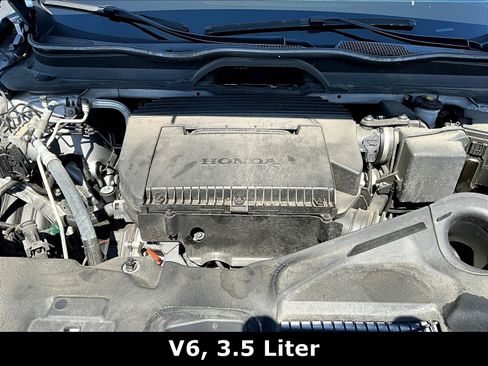 Used 2024 Honda Pilot TrailSport image 31