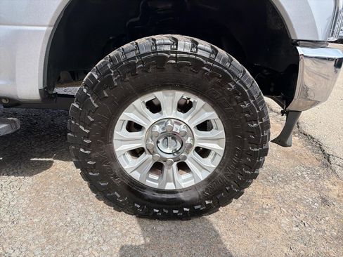 Used 2022 Ford F250 XL w/ STX Appearance Package image 4