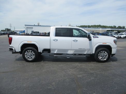 Used 2020 GMC Sierra 2500 Denali w/ Denali Ultimate Package AWD/4WD image 6